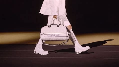 dior couture pop up|Dior vibe pop up bag.